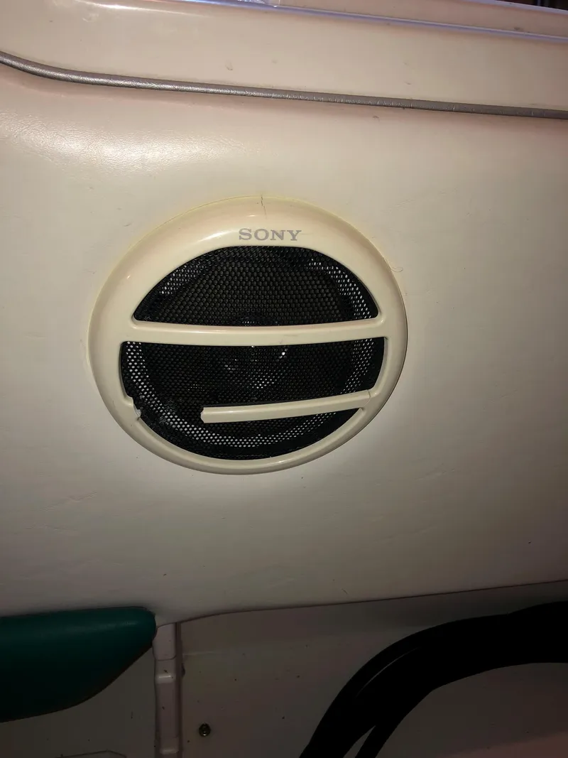 Slide: The Image of Sony speaker on 1991 Sea Ray 250 Weekender boat interior. - 31