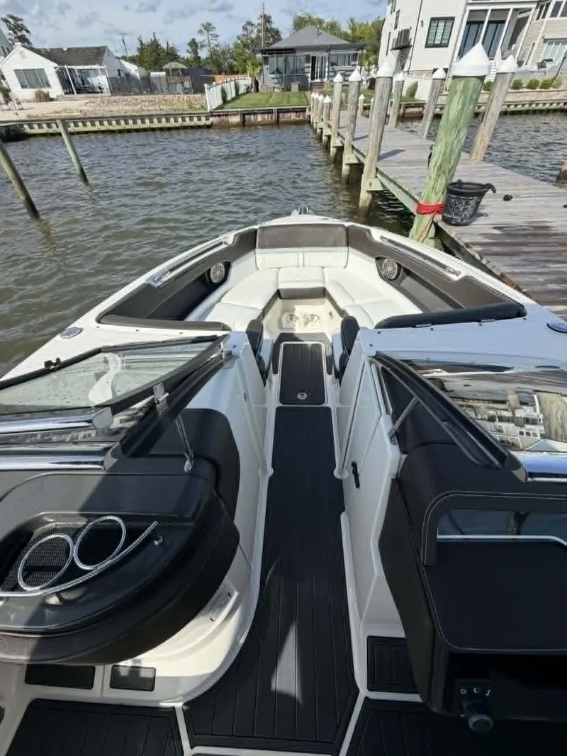 Slide: The Image of Sea Ray 280 SLX 2016 - 4
