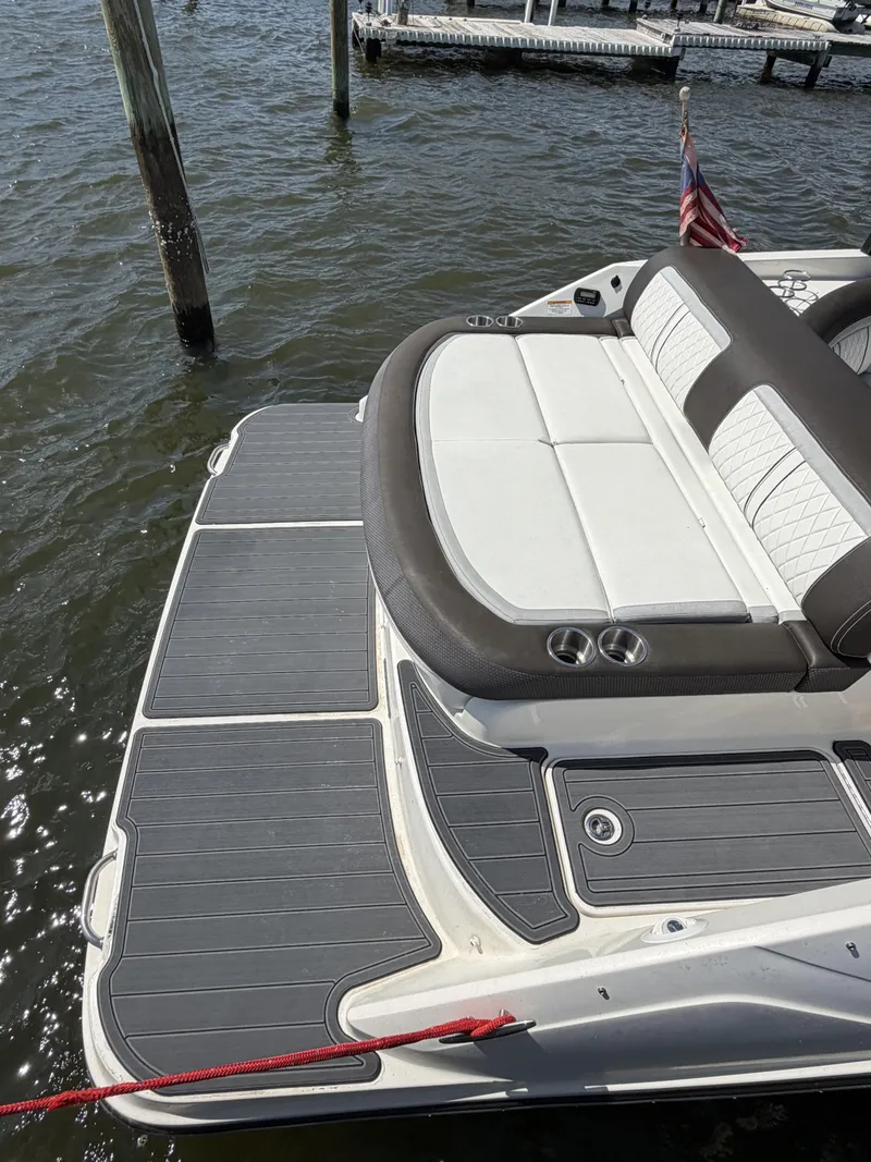 Slide: The Image of Sea Ray 280 SLX 2016 - 0