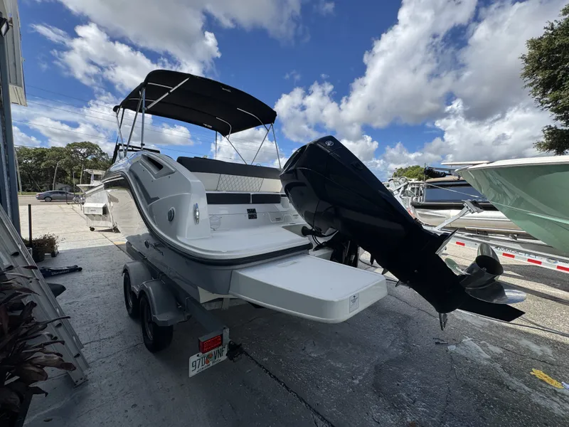 Slide: The Image of Bayliner DX 2200 2023 - 3