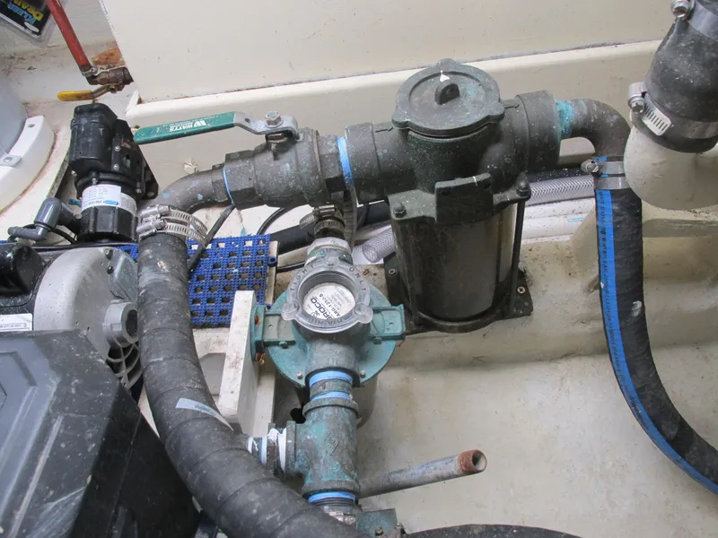 Slide: The Image of Vista 49 Motor Yacht 1988 - 137