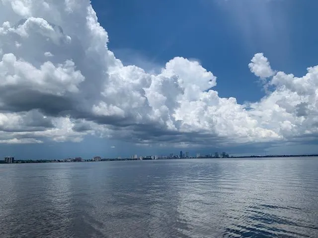 Slide: The Image of Vista 49 Motor Yacht 1988 - 154