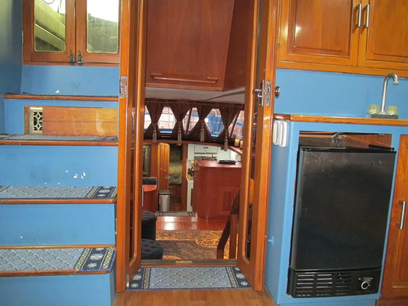 Slide: The Image of Vista 49 Motor Yacht 1988 - 54