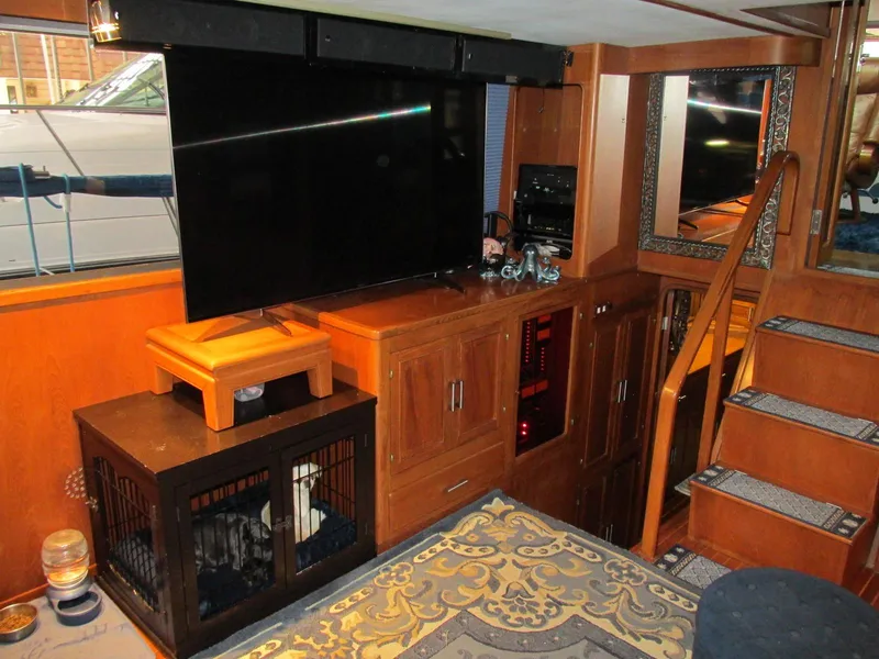 Slide: The Image of Vista 49 Motor Yacht 1988 - 61