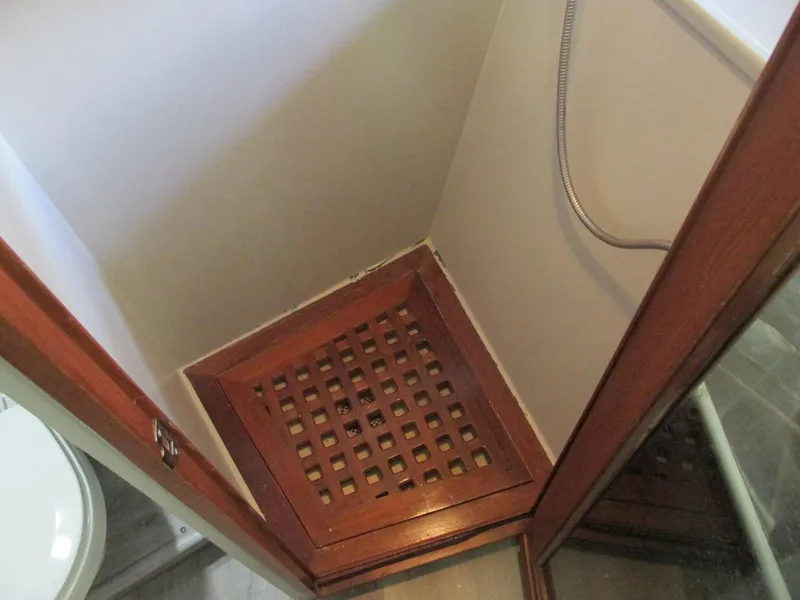 Slide: The Image of Vista 49 Motor Yacht 1988 - 90