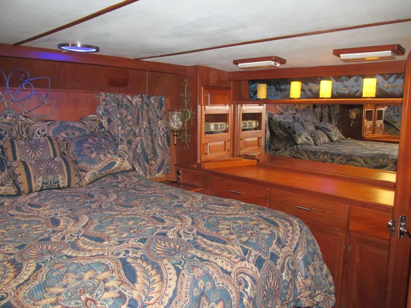 Slide: The Image of Vista 49 Motor Yacht 1988 - 99