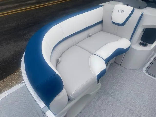 Slide: The Image of 2024 Avalon LSZ 2385 VRL boat seating with blue and white upholstery. - 14