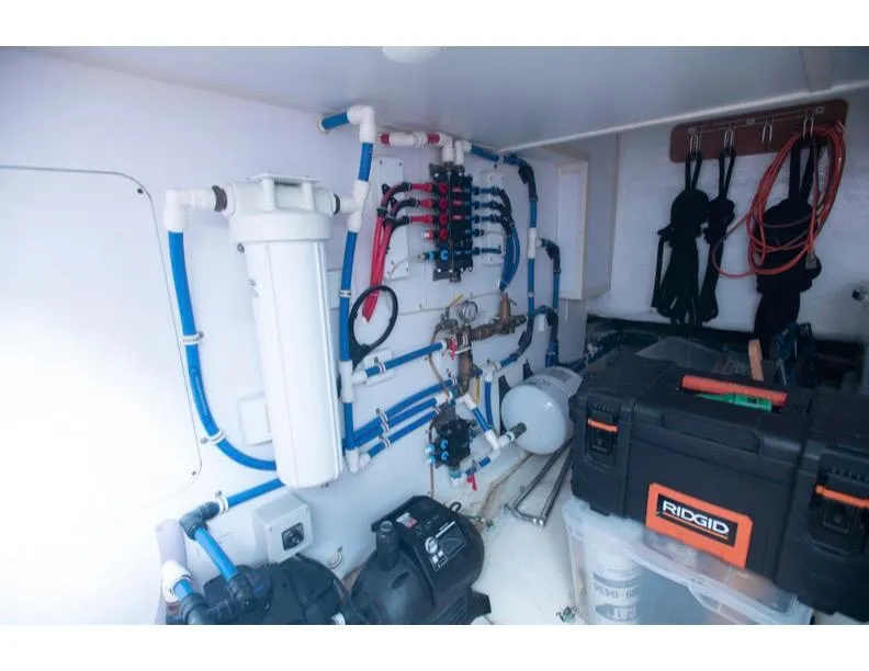 Slide: The Image of Hatteras 64 Motor Yacht 2006 - 50