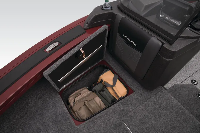 Slide: The Image of Tracker Targa V-18 Combo 2024 - 18