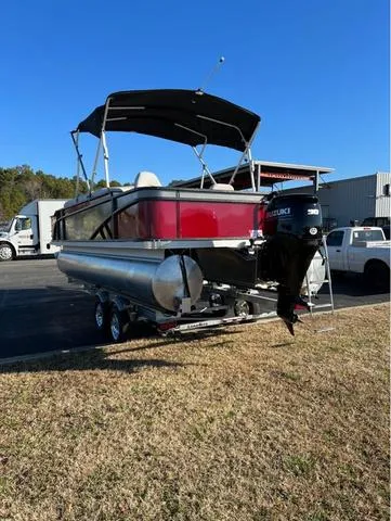 Slide: The Image of Crest CLASSIC FISH 220 C4 W/90HP 2023 - 3