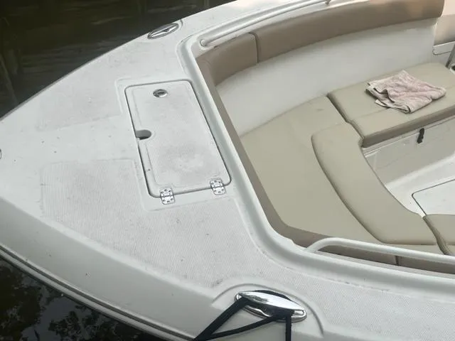 Slide: The Image of 2015 Sailfish 320 CC Bow View - 4