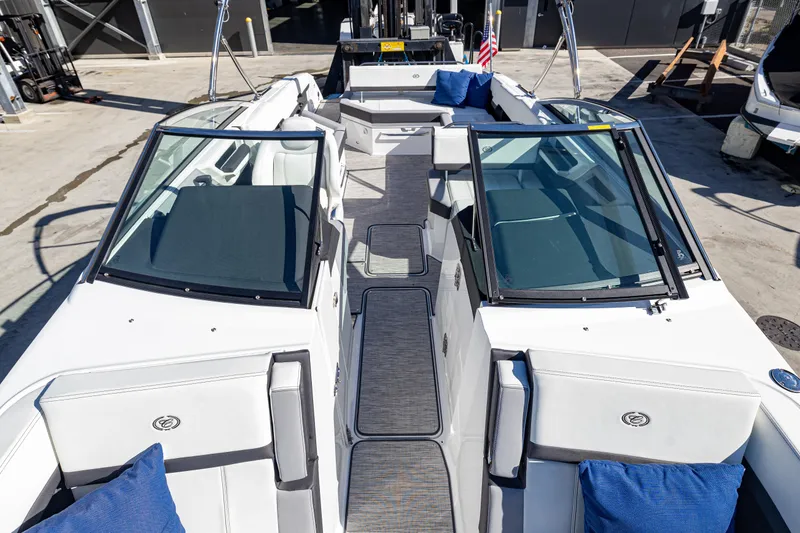 Slide: The Image of Cobalt R8 2024 - 10