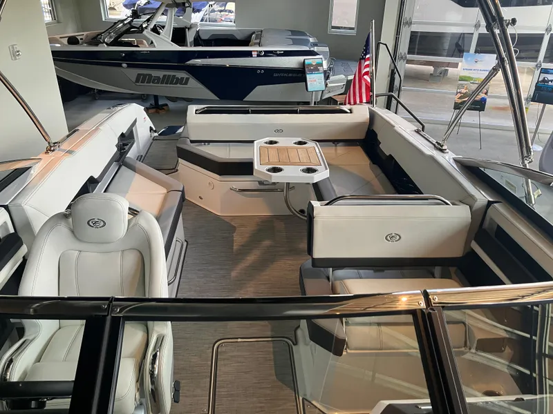 Slide: The Image of Cobalt R8 2024 - 18