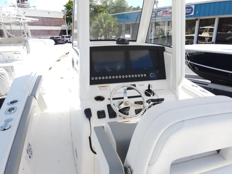 Slide: The Image of Sample Picture of Similar boat - 4