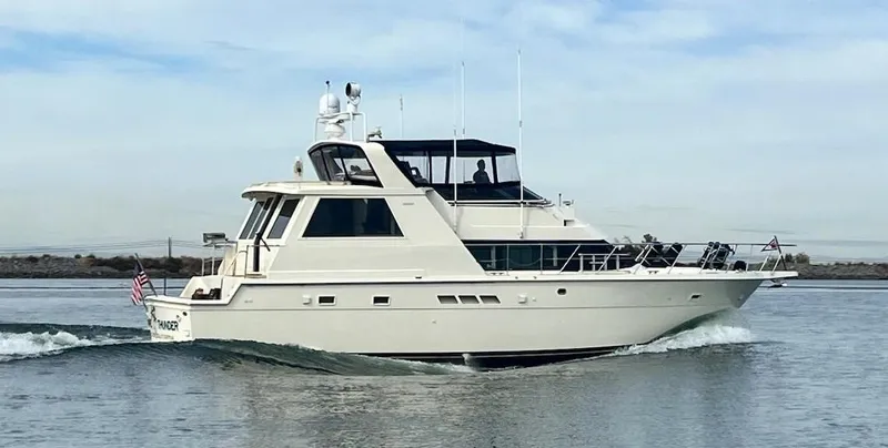 The Image of Hatteras 52 Cmy 1990 - 0