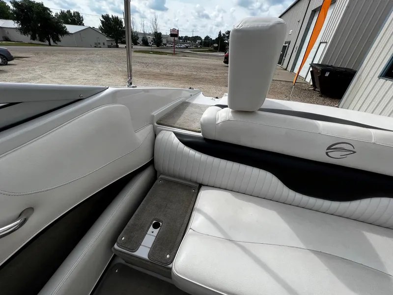 Slide: The Image of Crownline Boats 21 SS 2009 - 12
