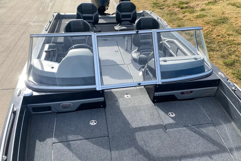 Slide: The Image of 2024 Ranger 621FS Cup-Equipped boat with spacious seating and sleek design. - 7