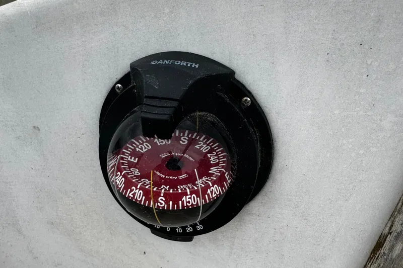 Slide: The Image of 1982 Alberg 22 - 51