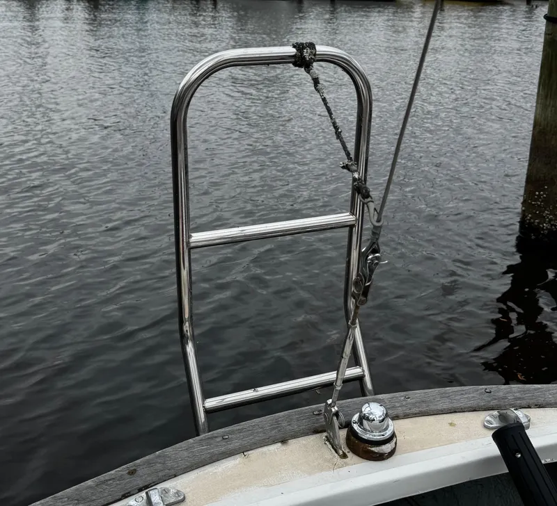 Slide: The Image of 1982 Alberg 22 - 52