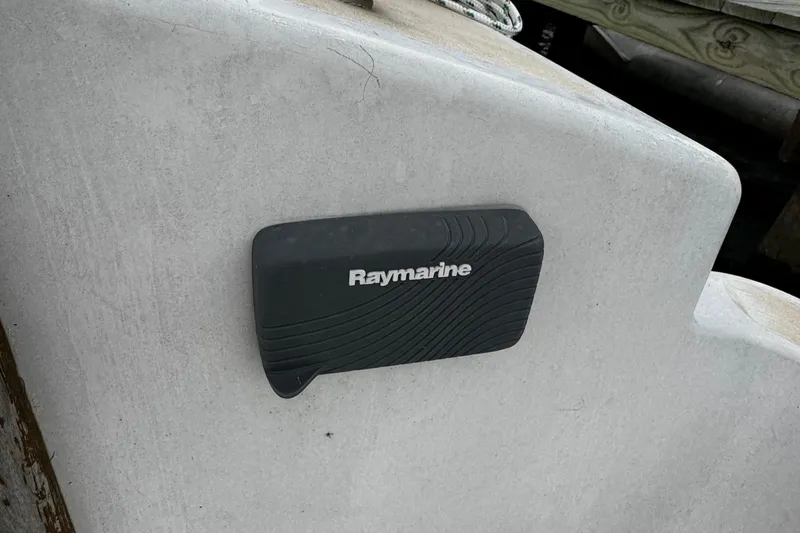 Slide: The Image of 1982 Alberg 22 - 53