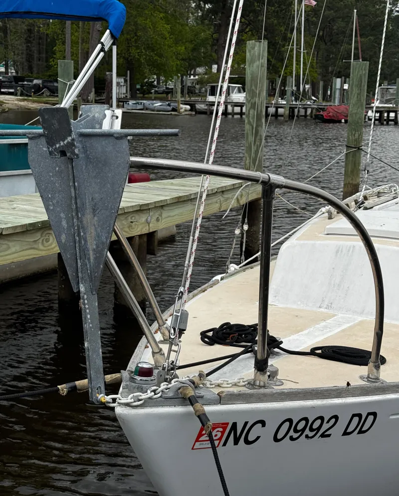 Slide: The Image of 1982 Alberg 22 - 56