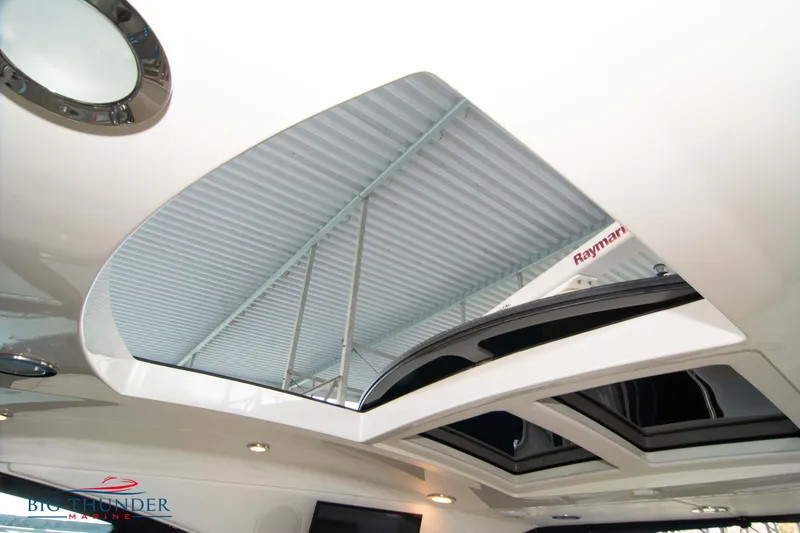 Slide: The Image of Sea Ray Sundancer 540 2013 - 62