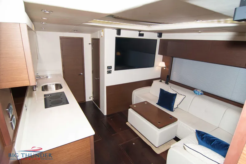 Slide: The Image of Sea Ray Sundancer 540 2013 - 77