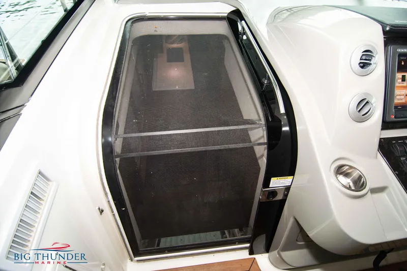Slide: The Image of Sea Ray Sundancer 540 2013 - 76