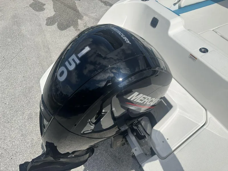 Slide: The Image of 2024 Bayliner Element E21 with Mercury 150 outboard motor. - 10