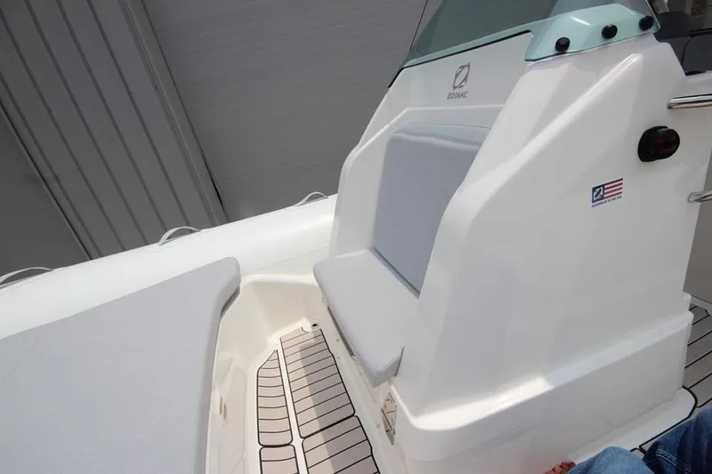 Slide: The Image of 2024 Zodiac Medline 7.5 NEO 300hp boat interior seating area. - 25
