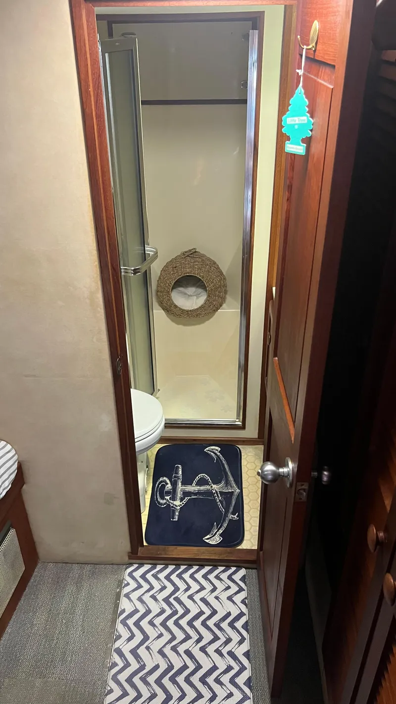 Slide: The Image of Chris-Craft Constellation 500 1986 - 25