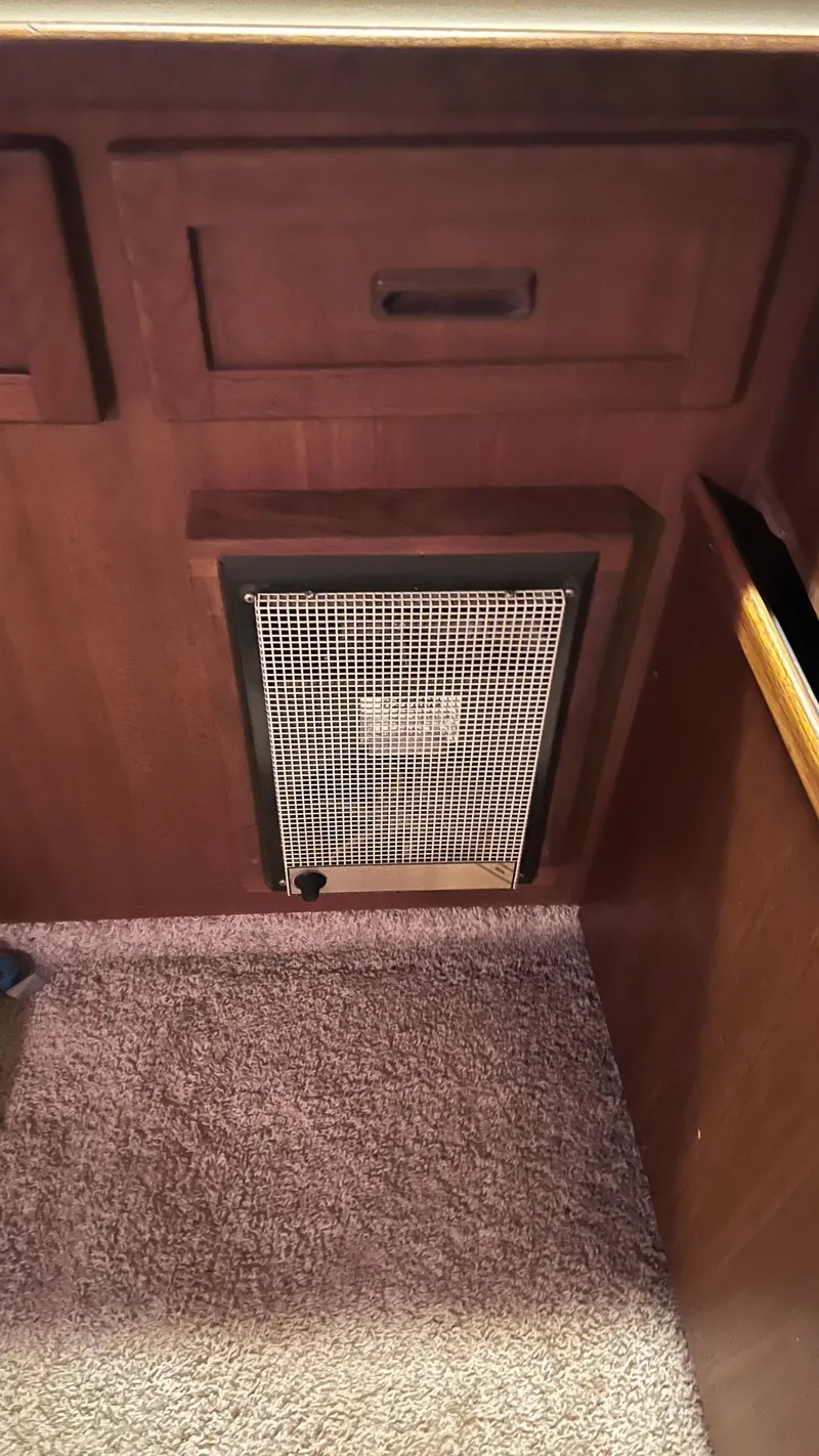 Slide: The Image of Chris-Craft Constellation 500 1986 - 33