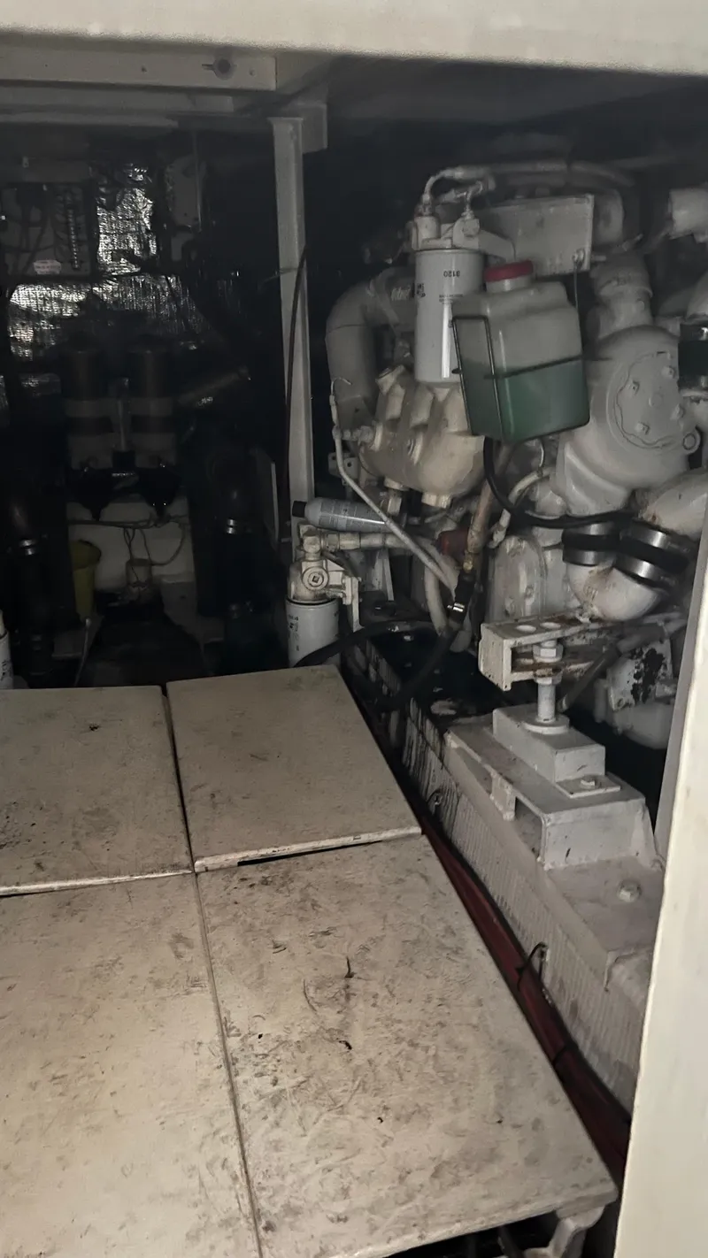 Slide: The Image of Chris-Craft Constellation 500 1986 - 40