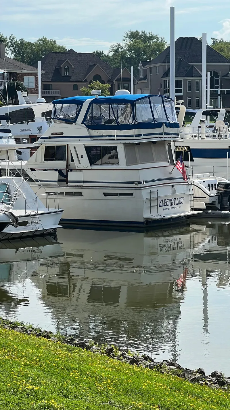 Slide: The Image of Chris-Craft Constellation 500 1986 - 49