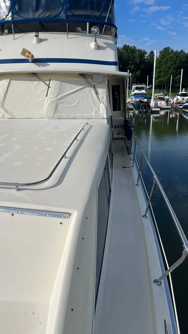 Slide: The Image of Chris-Craft Constellation 500 1986 - 6