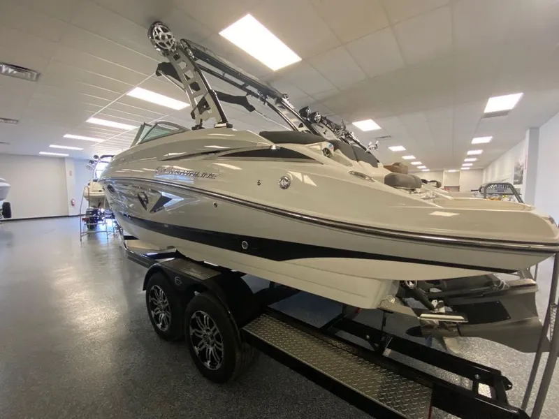 Slide: The Image of Crownline Boats 270 SS SURF 2024 - 10