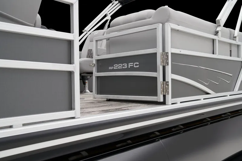 Slide: The Image of Ranger Reata 223FC 2024 - 58