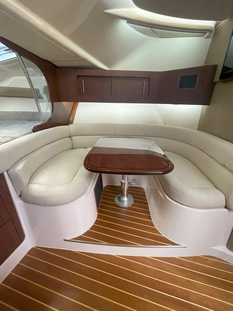 Slide: The Image of Dinette - 30