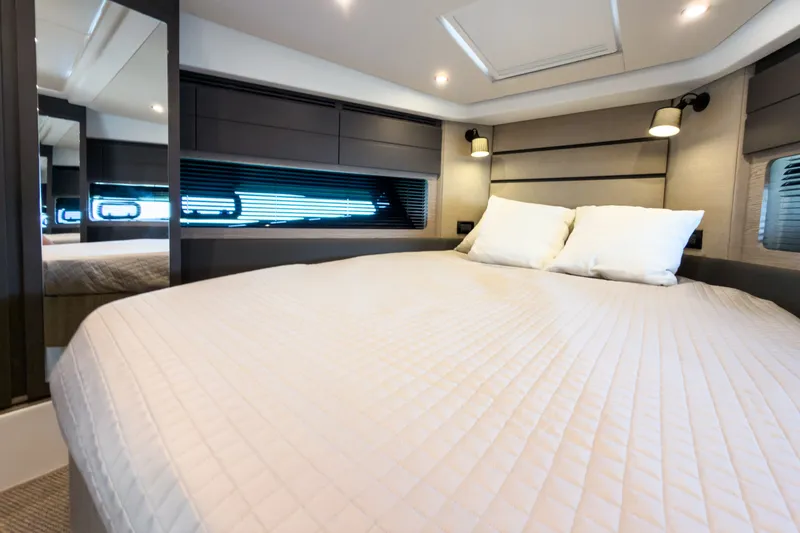 Slide: The Image of Azimut A45 2027 - 28