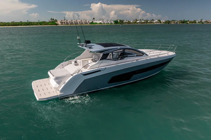 Slide: The Image of Azimut A45 2027 - 51