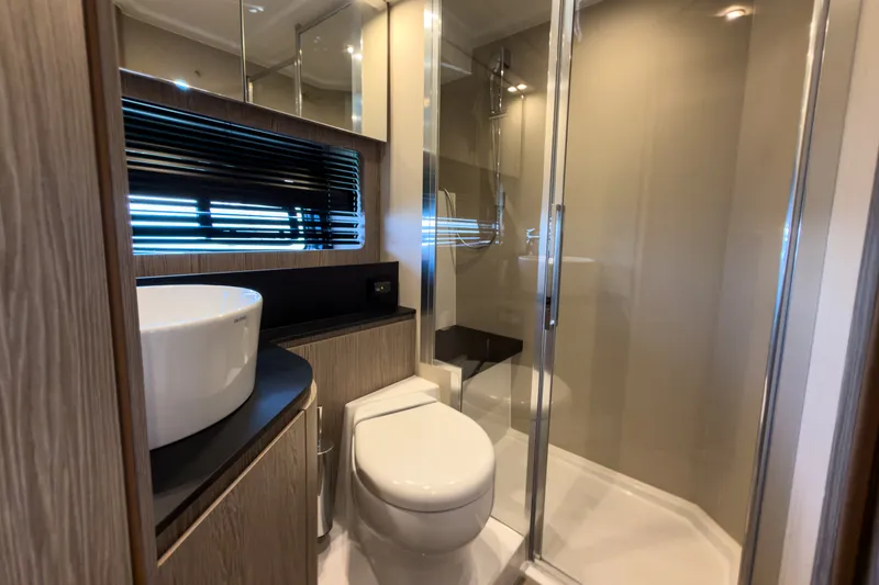 Slide: The Image of Azimut A45 2027 - 30