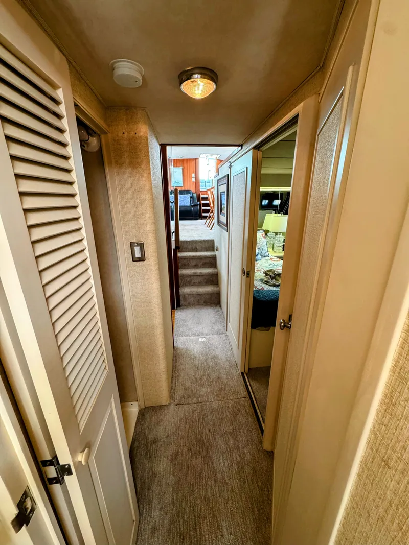 Slide: The Image of Bertram 58 Flybridge Motor Yacht 1986 - 110