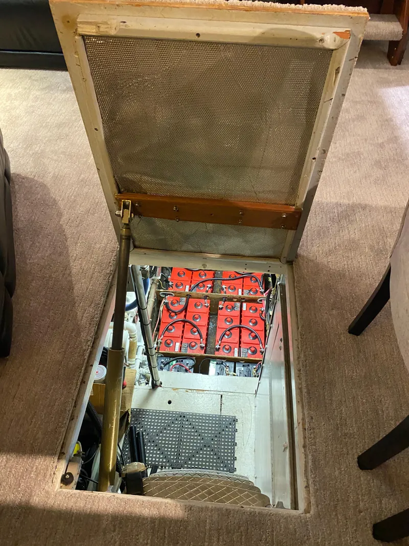 Slide: The Image of Bertram 58 Flybridge Motor Yacht 1986 - 112