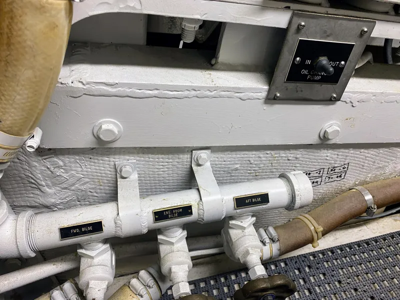 Slide: The Image of Bertram 58 Flybridge Motor Yacht 1986 - 117