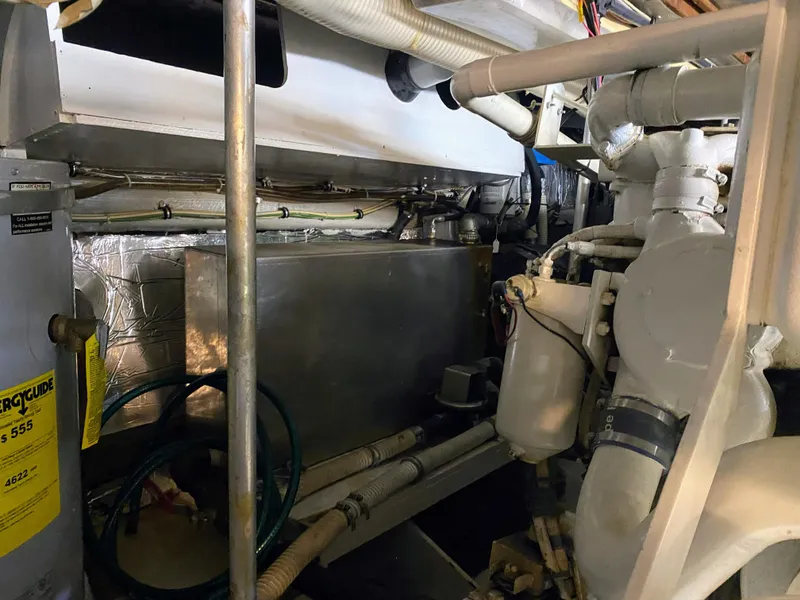 Slide: The Image of Bertram 58 Flybridge Motor Yacht 1986 - 118