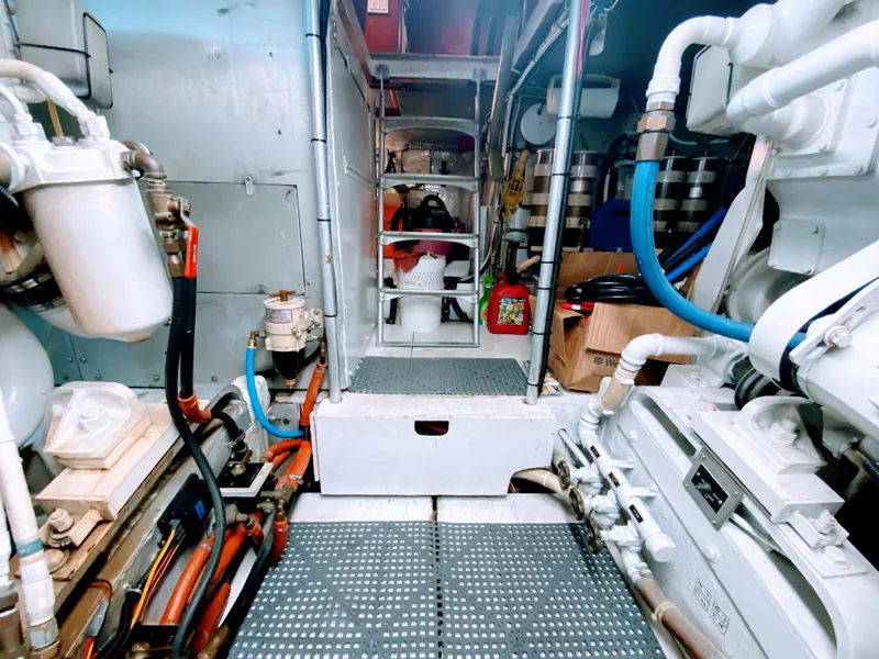 Slide: The Image of Bertram 58 Flybridge Motor Yacht 1986 - 121