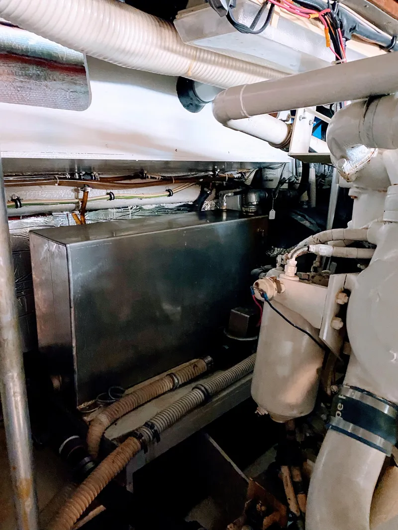 Slide: The Image of Bertram 58 Flybridge Motor Yacht 1986 - 124