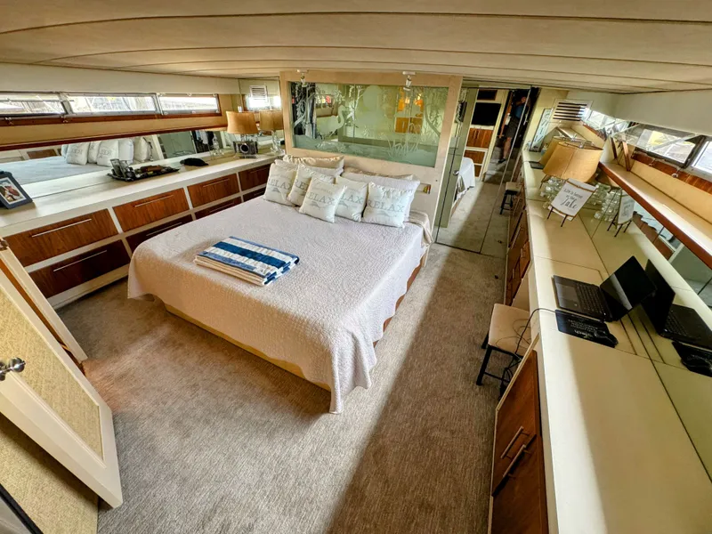 Slide: The Image of Bertram 58 Flybridge Motor Yacht 1986 - 3