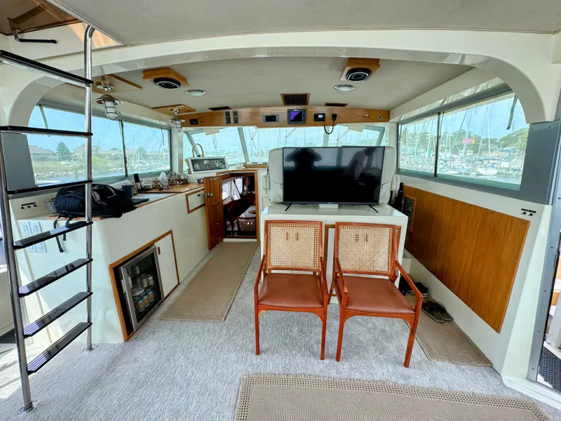 Slide: The Image of Bertram 58 Flybridge Motor Yacht 1986 - 47