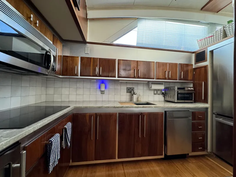 Slide: The Image of Bertram 58 Flybridge Motor Yacht 1986 - 83